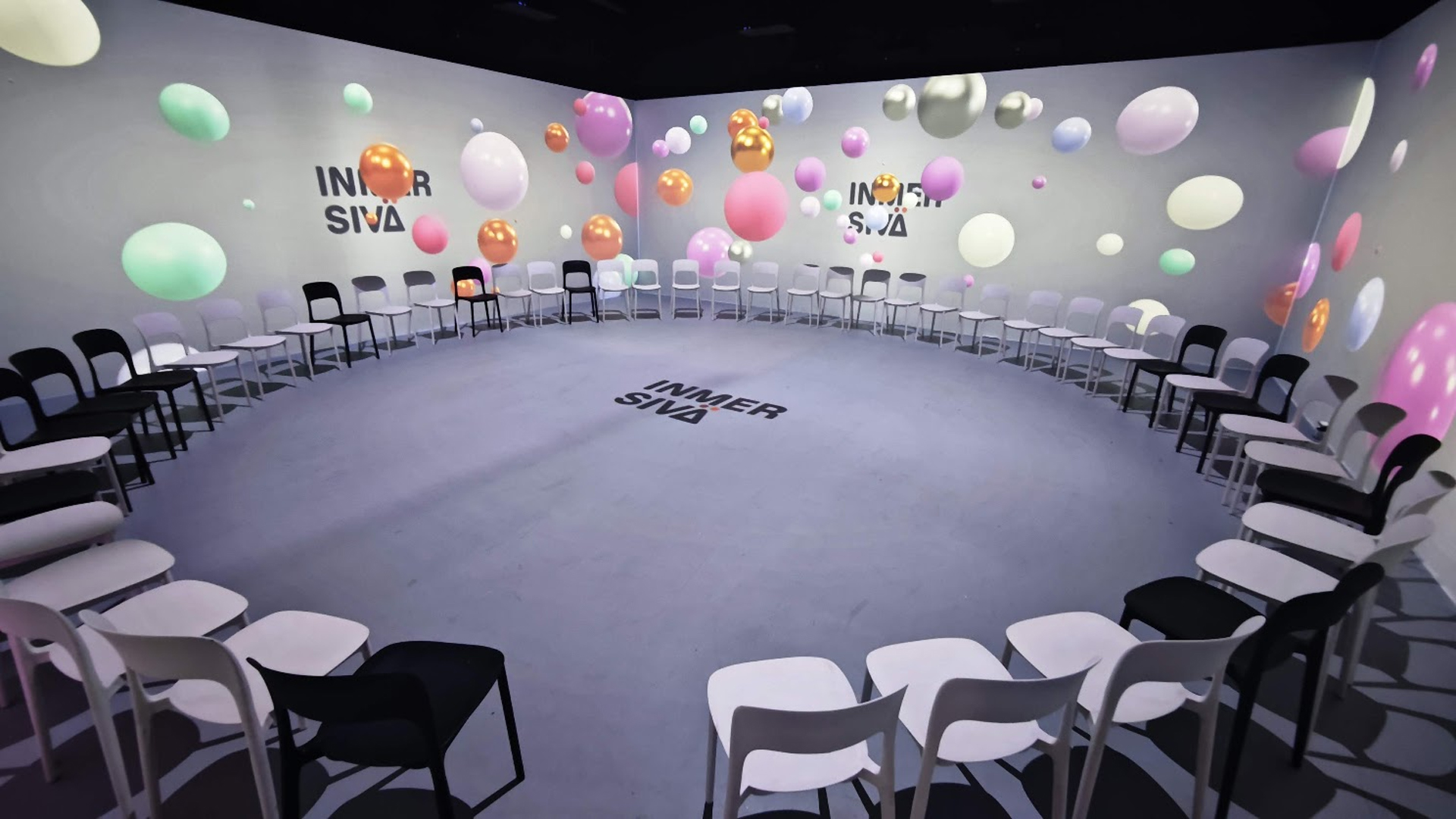 Espacio de INMERSIV&Auml; Madrid disponible para eventos de empresa